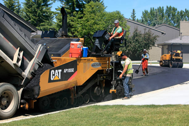 Best Interlocking Driveway Pavers  in Eagle Lake, FL